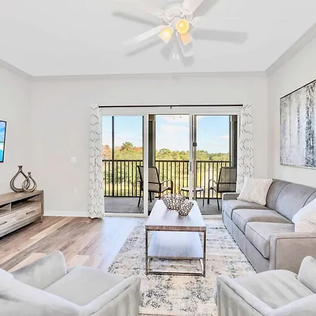 Modern 2Br Condo W Private Patio7 Min To Disney